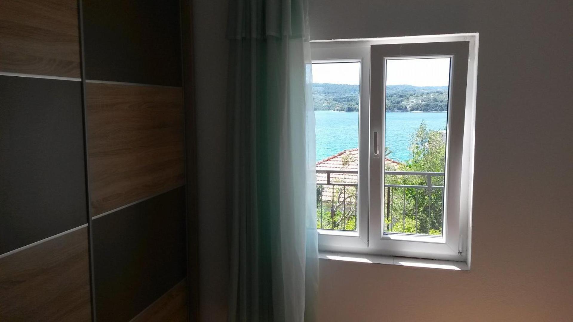 Apartments Janja - Terrace Sea View Nečujam Eksteriør bilde